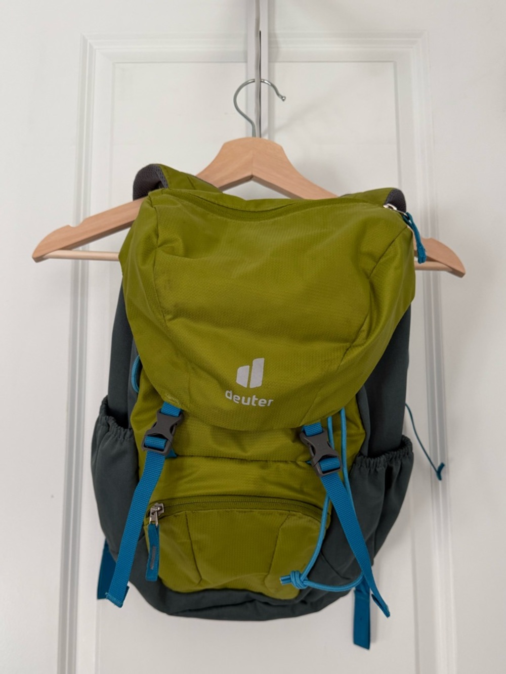 Deuter
Junior 18L Backpack - Kids' - green